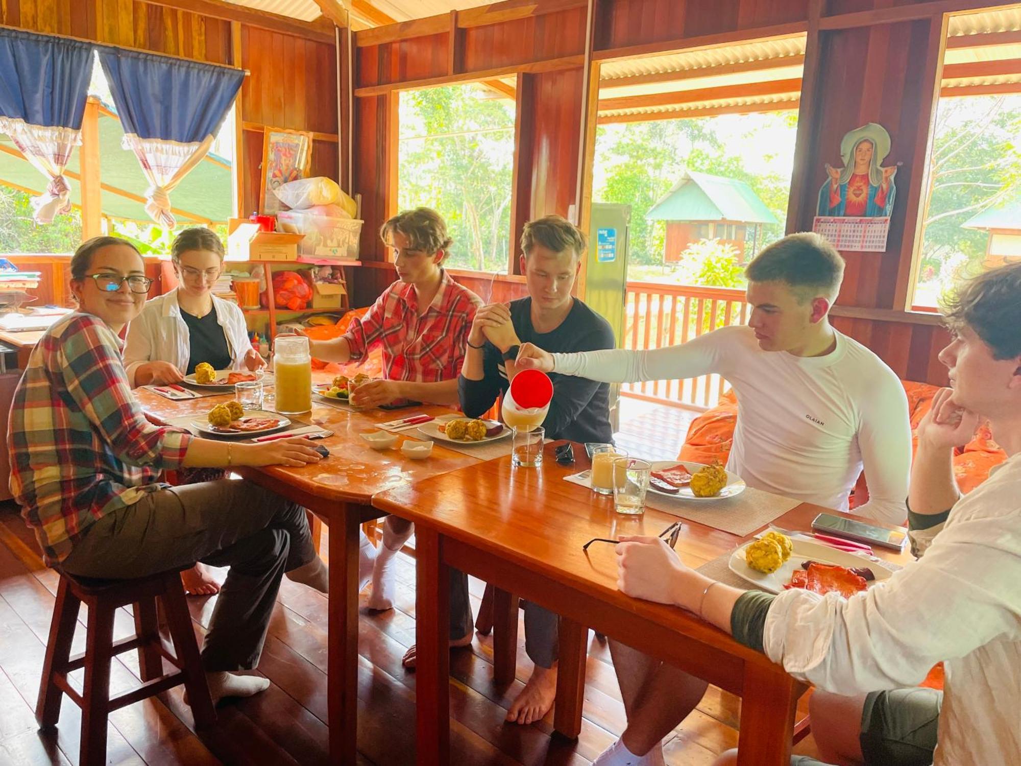 Lodge Sunrise Of Tambopata *
